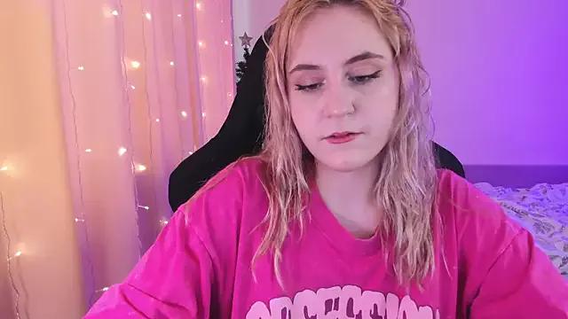 Diana_Flower from StripChat is Freechat