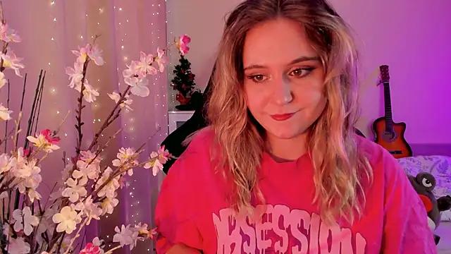 Check out our webcam shows gallery and message on a personal level with our sweet squirt cams hosts, showing off their natural physiques and sex toys.