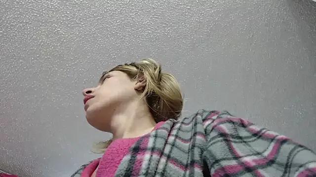 diiana_miller from StripChat is Freechat