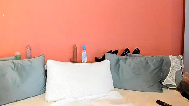 Check out our webcam shows gallery and message on a personal level with our sweet squirt cams hosts, showing off their natural physiques and sex toys.