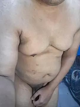 Photos of dirtybearr from StripChat is Freechat