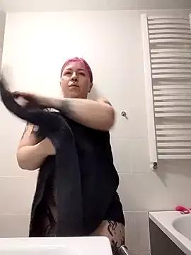 Check out our webcam shows gallery and message on a personal level with our sweet squirt cams hosts, showing off their natural physiques and sex toys.