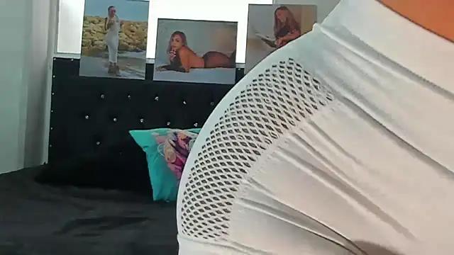 Check out our webcam shows gallery and message on a personal level with our sweet squirt cams hosts, showing off their natural physiques and sex toys.