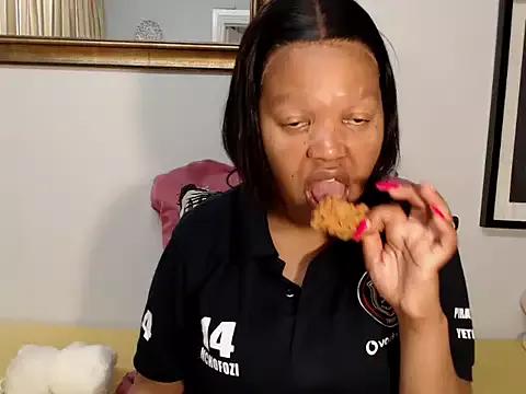 DollErotica69 from StripChat
