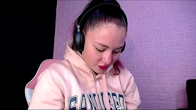 Dominic_Queen1 from StripChat is Freechat