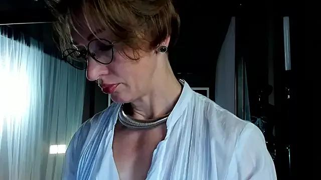 Dorothy_Meyer from StripChat