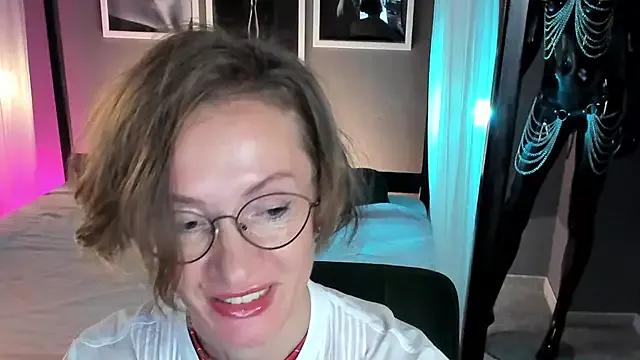 Dorothy_Meyer from StripChat