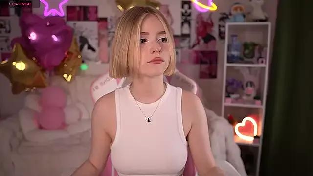 Dragonwind from StripChat is Freechat