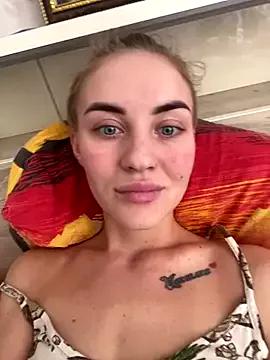 DreamGirl-777 from StripChat is Freechat