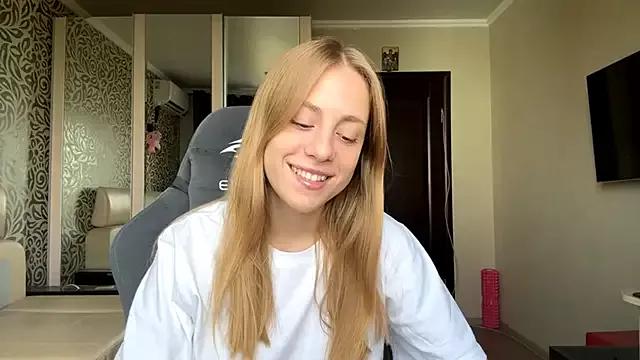 Check out our webcam shows gallery and message on a personal level with our sweet squirt cams hosts, showing off their natural physiques and sex toys.