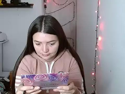 dulce__222 from StripChat is Freechat