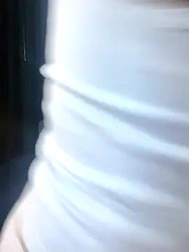 dulce_valeriaa from StripChat is Freechat