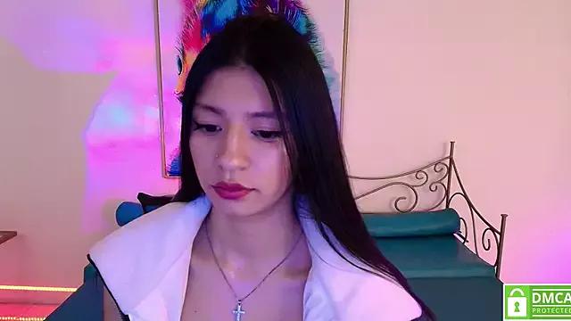 Check out our webcam shows gallery and message on a personal level with our sweet squirt cams hosts, showing off their natural physiques and sex toys.