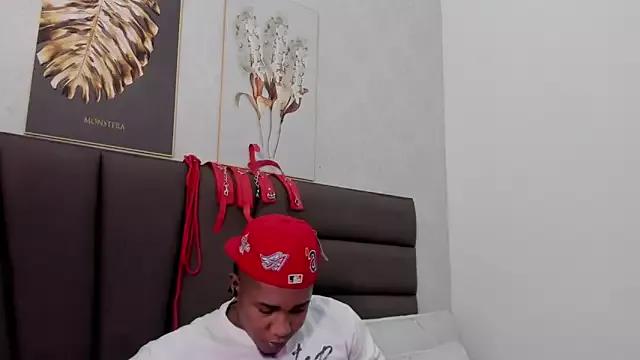 Duo69Sexual from StripChat is Freechat