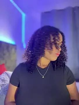 Dyan_adams from StripChat is Freechat