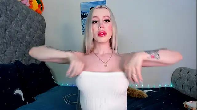 Check out our webcam shows gallery and message on a personal level with our sweet squirt cams hosts, showing off their natural physiques and sex toys.