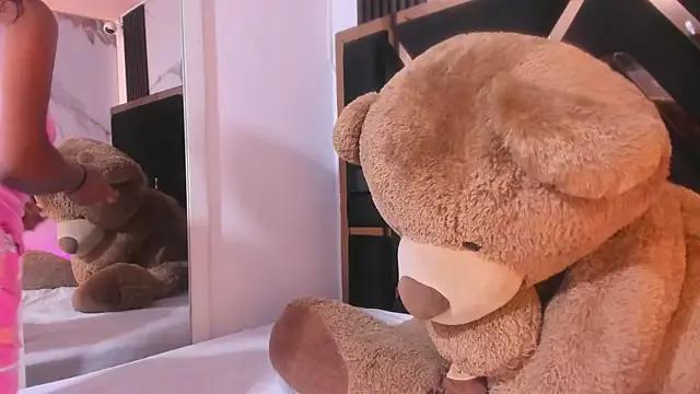 Ebony_beautifull from StripChat is Freechat