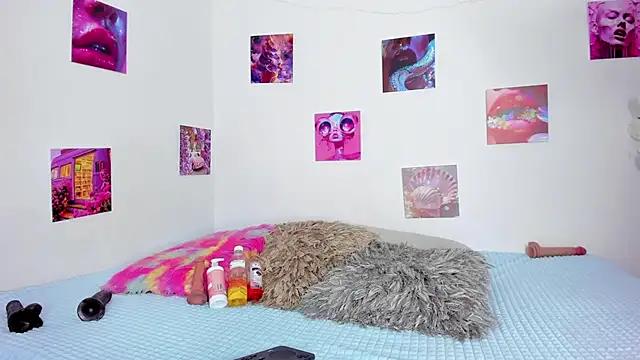Check out our webcam shows gallery and message on a personal level with our sweet squirt cams hosts, showing off their natural physiques and sex toys.