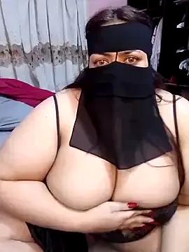 Egypt_Booty from StripChat is Freechat