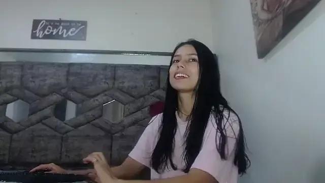 ela_violet from StripChat is Freechat