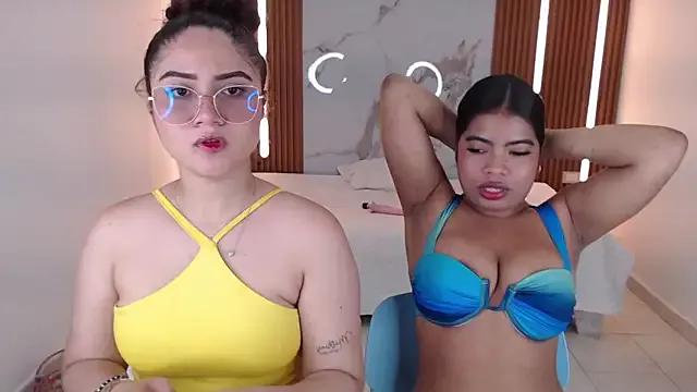 elara_rose from StripChat is Freechat