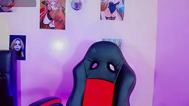 Check out our webcam shows gallery and message on a personal level with our sweet squirt cams hosts, showing off their natural physiques and sex toys.