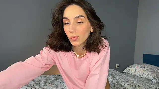 Check out our webcam shows gallery and message on a personal level with our sweet squirt cams hosts, showing off their natural physiques and sex toys.