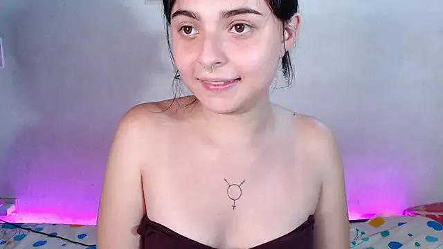 elizabethtaylorxxx from StripChat is Freechat