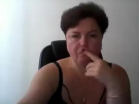 EllaLove2277 from StripChat is Freechat