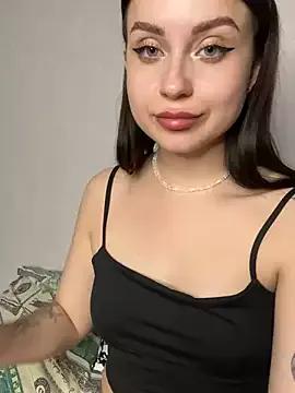 ellie_ssexy from StripChat is Freechat