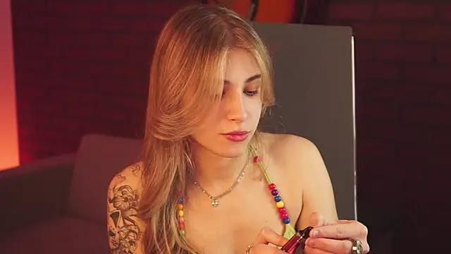 Check out our webcam shows gallery and message on a personal level with our sweet squirt cams hosts, showing off their natural physiques and sex toys.