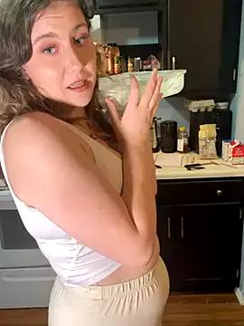 EllieMelts from StripChat is Freechat