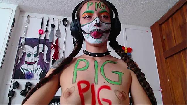 Check out our webcam shows gallery and message on a personal level with our sweet squirt cams hosts, showing off their natural physiques and sex toys.
