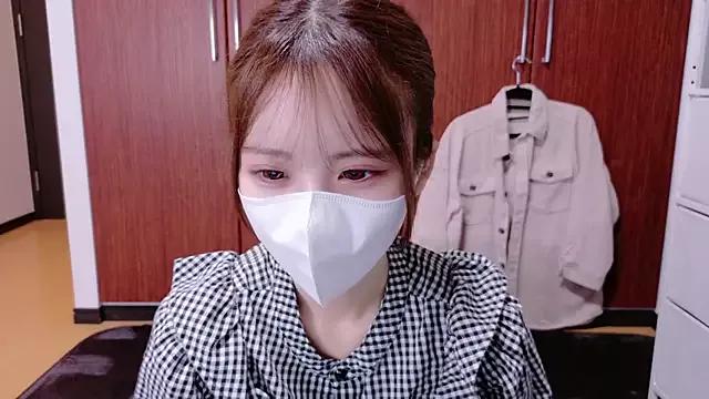 Ema_o0_chan model from StripChat