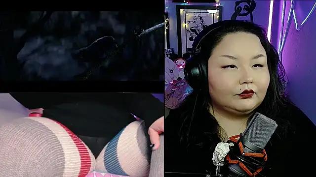 Check out our webcam shows gallery and message on a personal level with our sweet squirt cams hosts, showing off their natural physiques and sex toys.