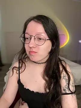 emigooflordXD from StripChat is Freechat