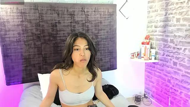 Check out our webcam shows gallery and message on a personal level with our sweet squirt cams hosts, showing off their natural physiques and sex toys.