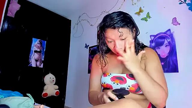 Check out our webcam shows gallery and message on a personal level with our sweet squirt cams hosts, showing off their natural physiques and sex toys.