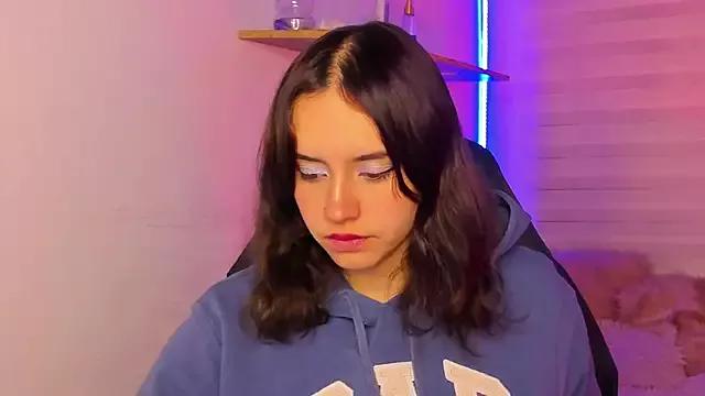 Emily_Lindey from StripChat is Freechat