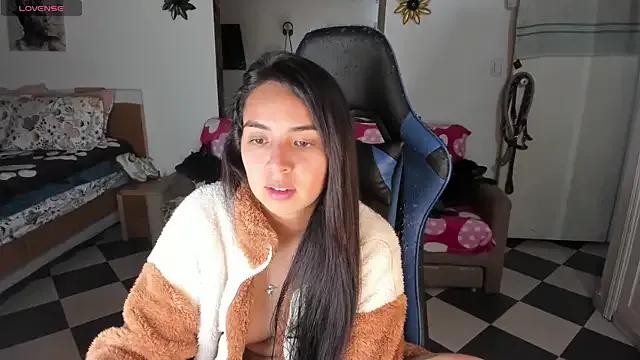 Check out our webcam shows gallery and message on a personal level with our sweet squirt cams hosts, showing off their natural physiques and sex toys.