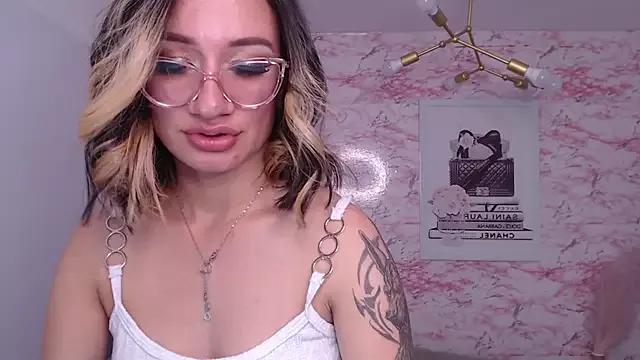 Check out our webcam shows gallery and message on a personal level with our sweet squirt cams hosts, showing off their natural physiques and sex toys.