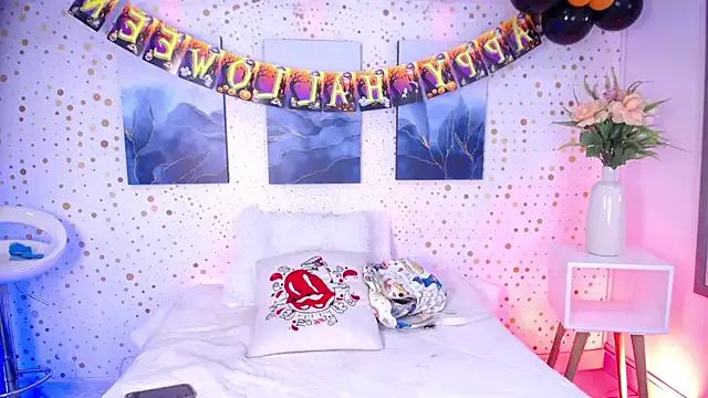 Check out our webcam shows gallery and message on a personal level with our sweet squirt cams hosts, showing off their natural physiques and sex toys.