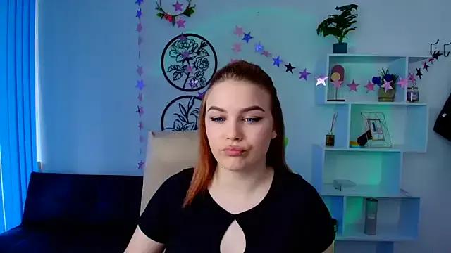 EmilyEwanss from StripChat is Freechat