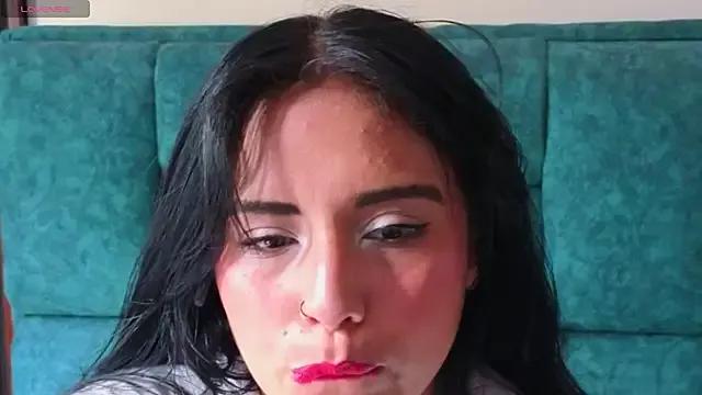 EmilyGala from StripChat is Freechat
