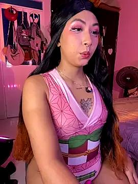 Check out our webcam shows gallery and message on a personal level with our sweet squirt cams hosts, showing off their natural physiques and sex toys.