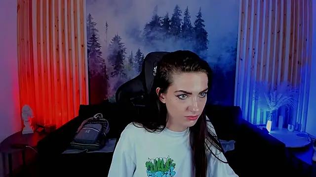 Check out our webcam shows gallery and message on a personal level with our sweet squirt cams hosts, showing off their natural physiques and sex toys.