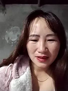 emini-xx from StripChat is Freechat