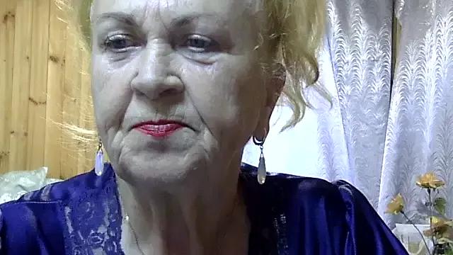 Emma52610 from StripChat is Freechat