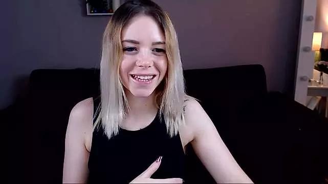 Check out our webcam shows gallery and message on a personal level with our sweet squirt cams hosts, showing off their natural physiques and sex toys.