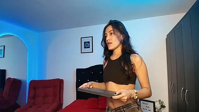 Check out our webcam shows gallery and message on a personal level with our sweet squirt cams hosts, showing off their natural physiques and sex toys.